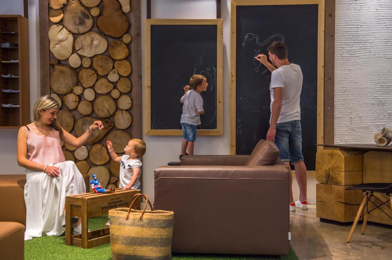 Meridiana Family & Nature 3* Marina Romea